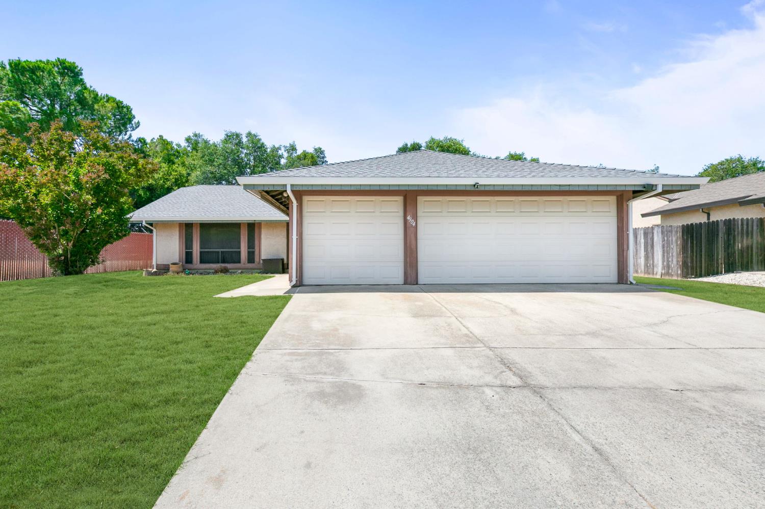 4904 Buffwood Way
