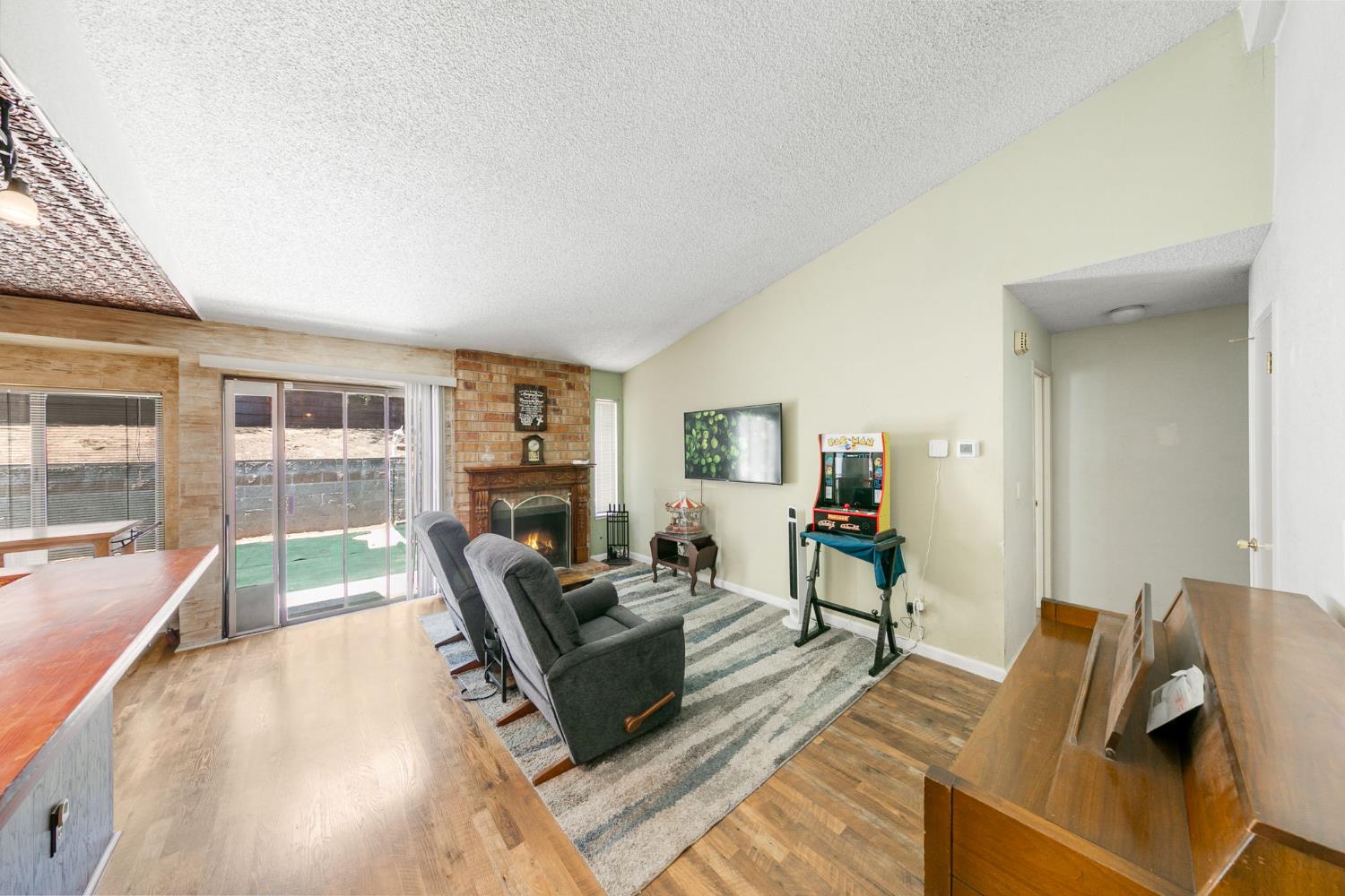 4904 Buffwood Way