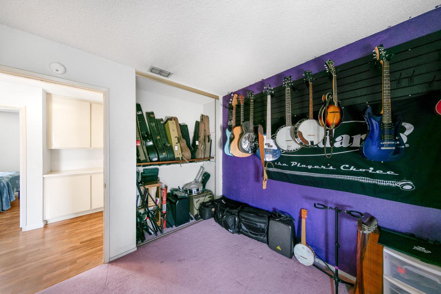 4904 Buffwood Way