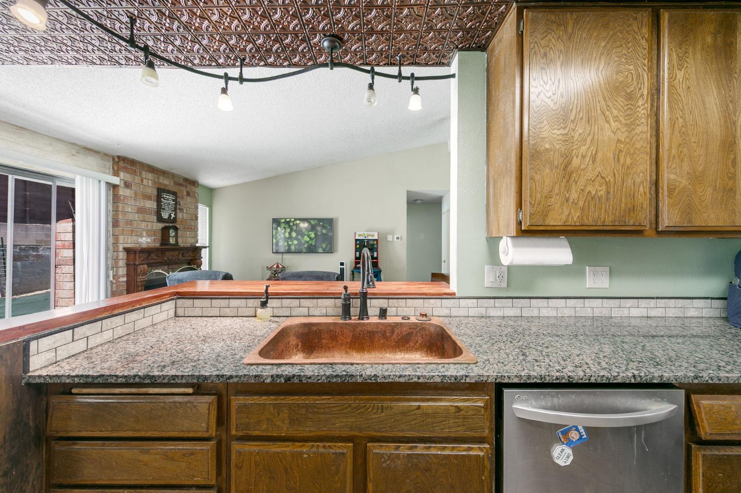 4904 Buffwood Way