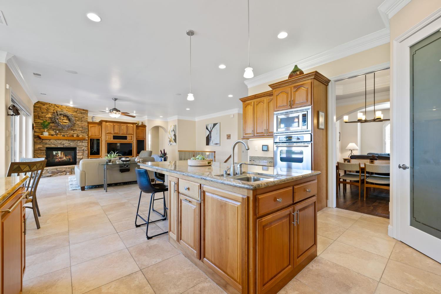 1324 Montridge Court