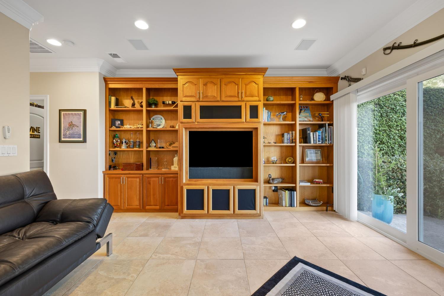 1324 Montridge Court