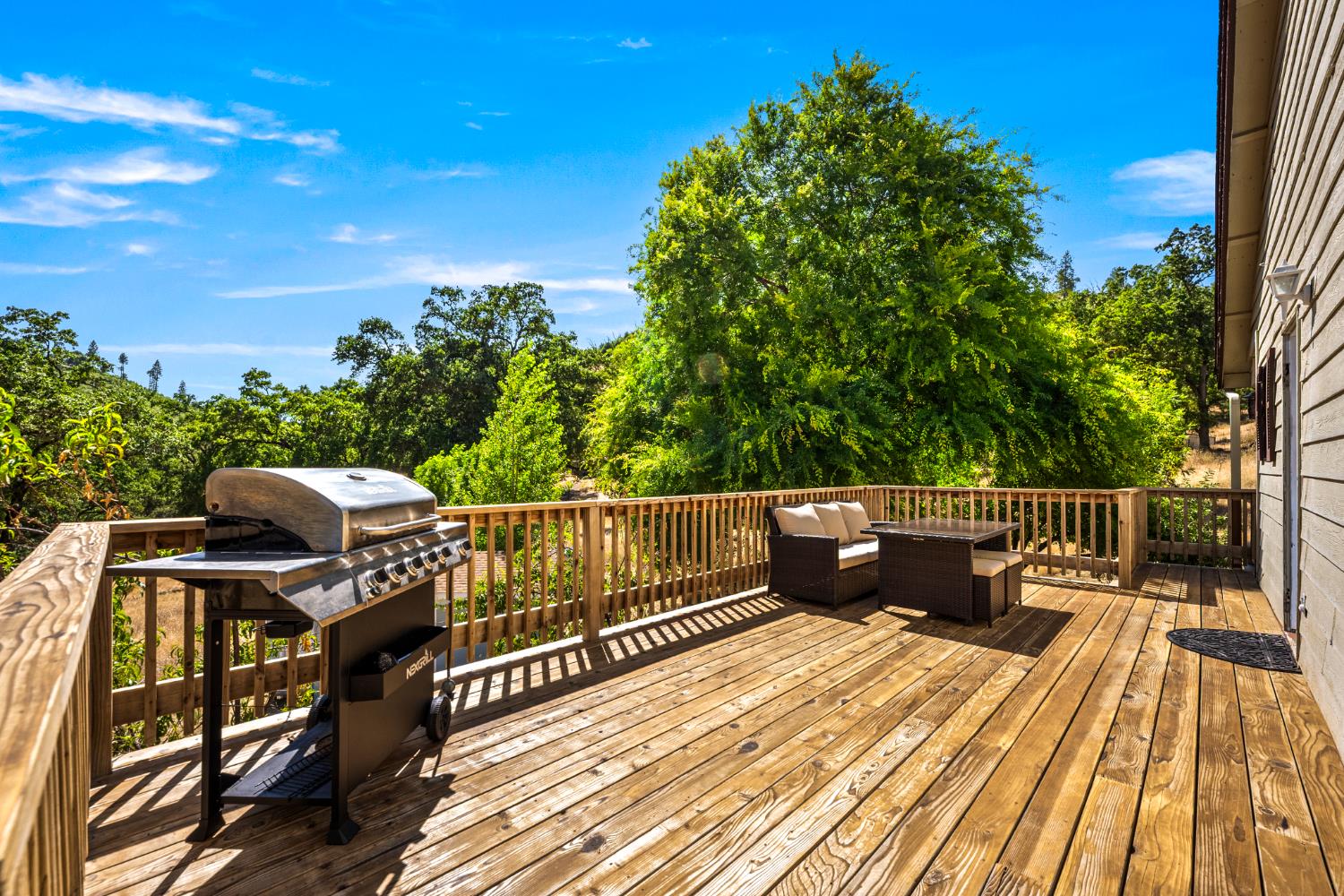 2162 Painted Pony Road