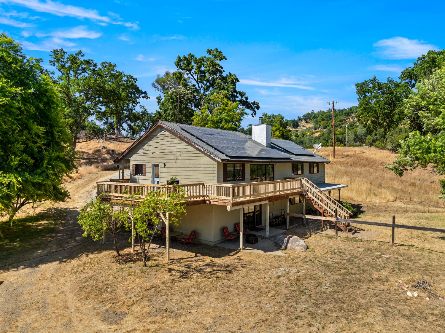 2162 Painted Pony Road