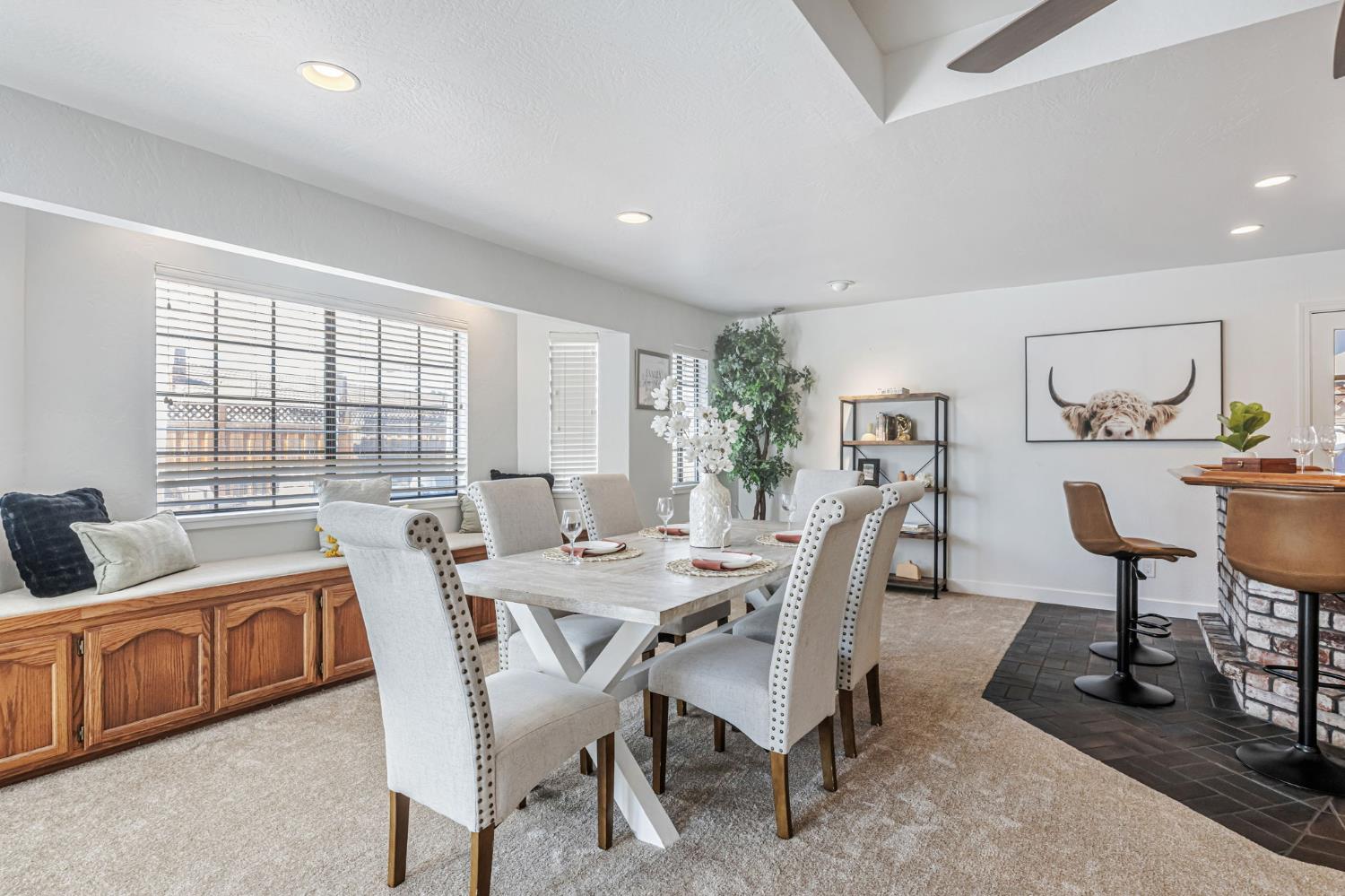38597 Farwell Drive