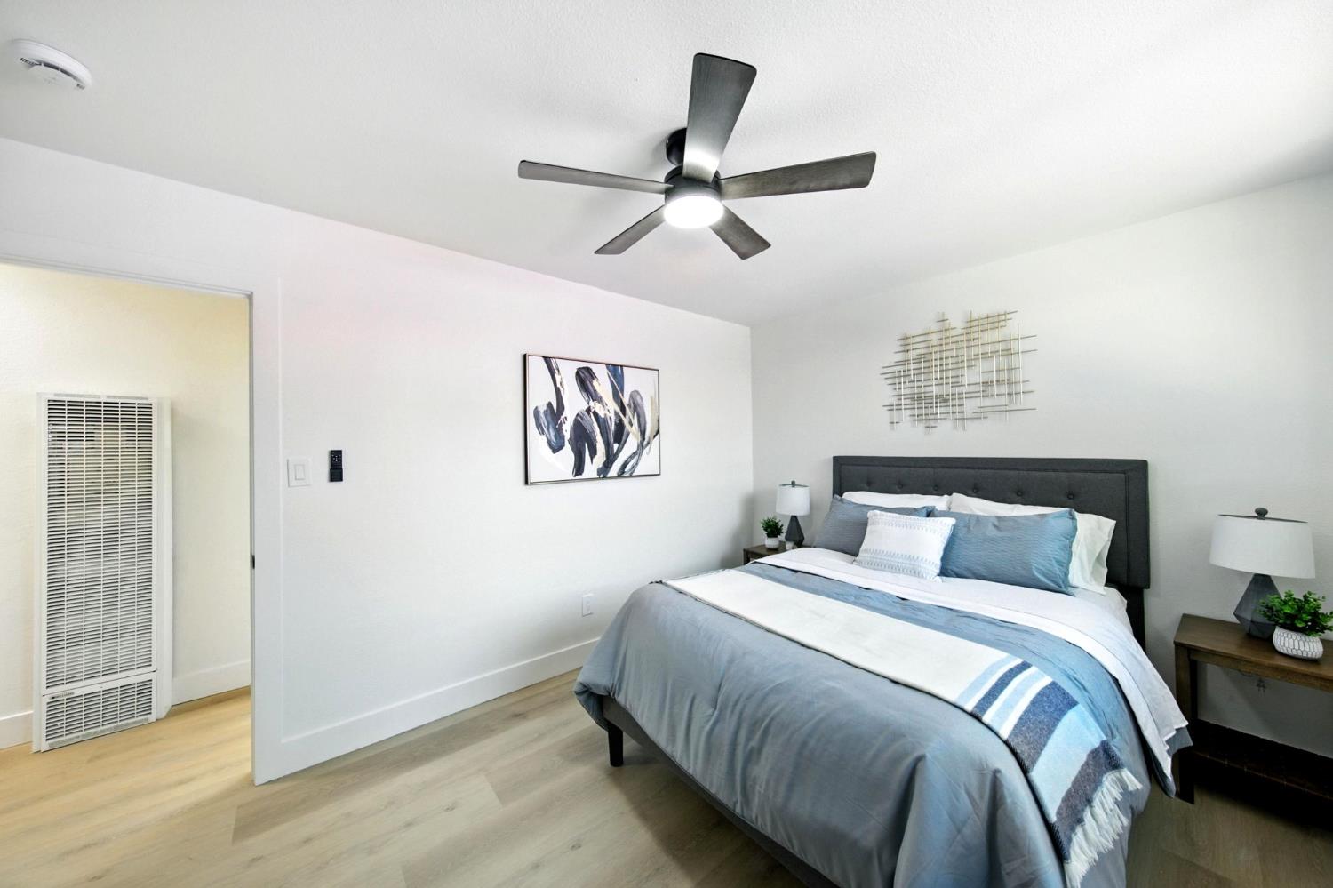 712 Elkhorn Plaza