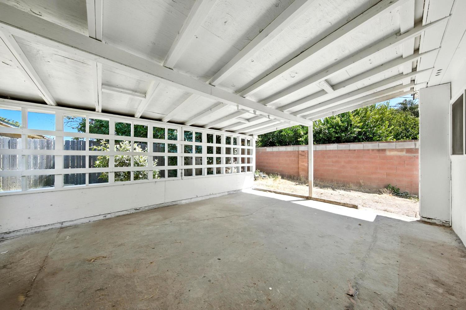 712 Elkhorn Plaza