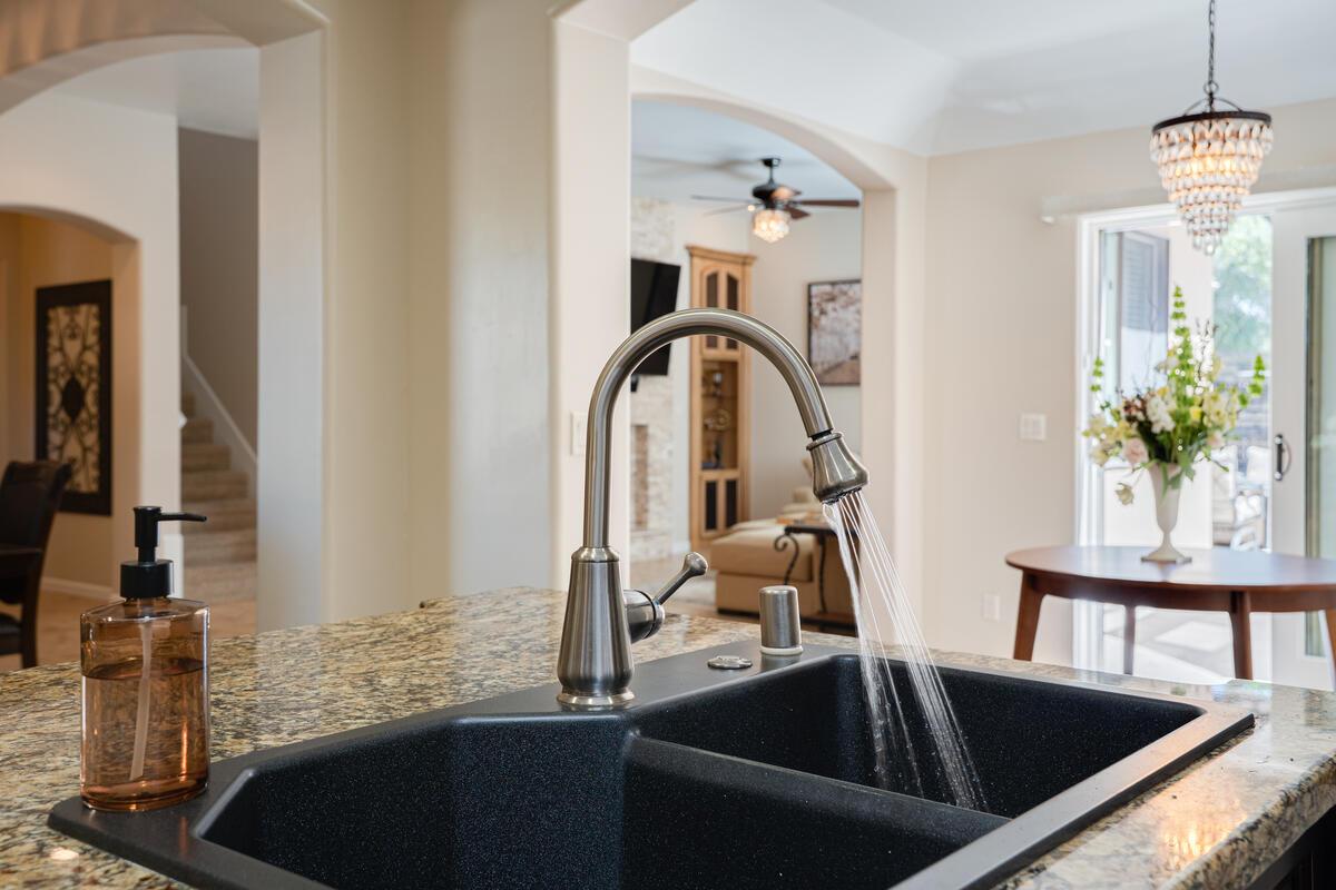 6921 Fallsbrook Court