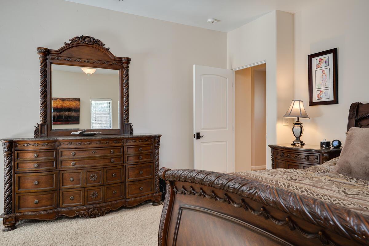 6921 Fallsbrook Court