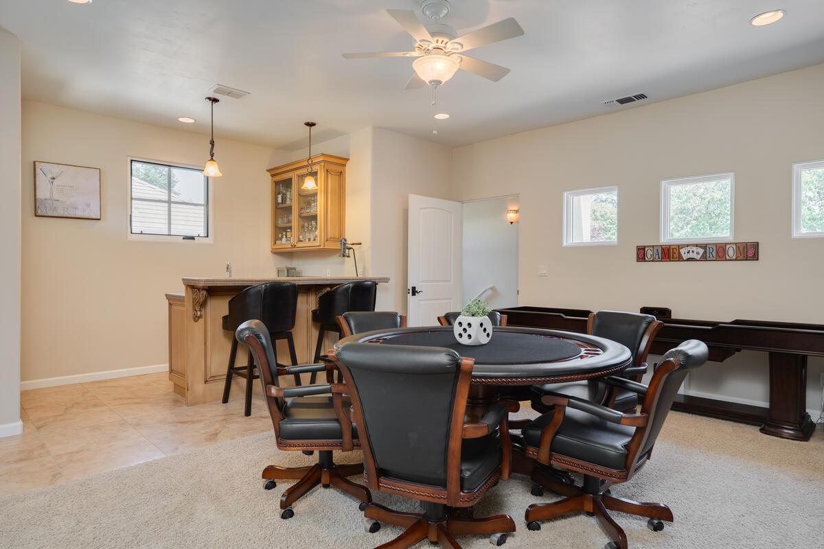 6921 Fallsbrook Court