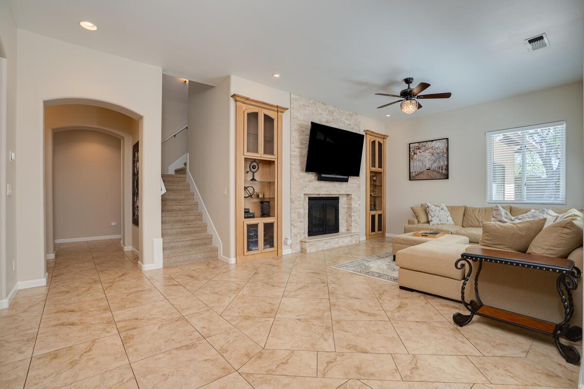 6921 Fallsbrook Court