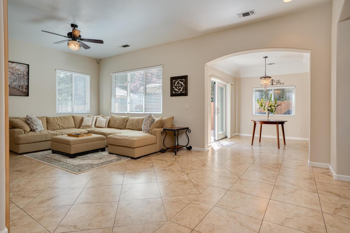 6921 Fallsbrook Court