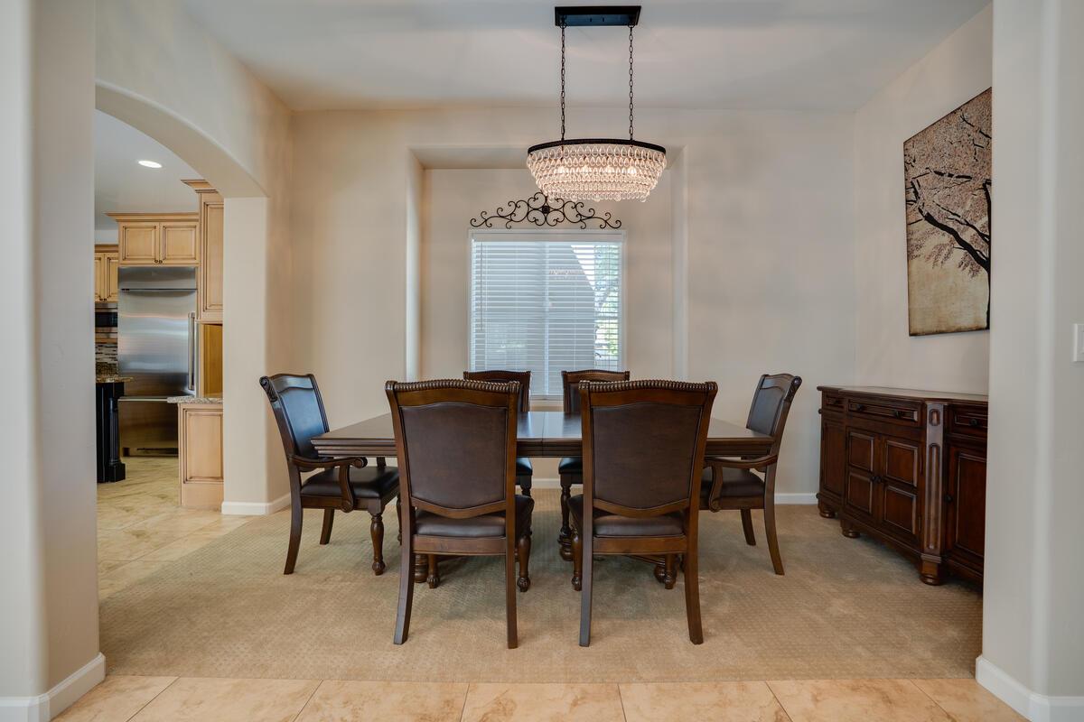 6921 Fallsbrook Court