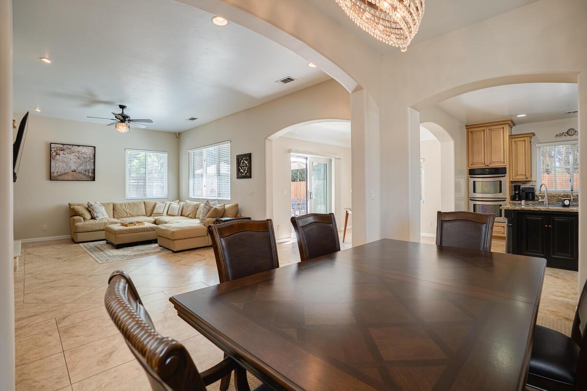 6921 Fallsbrook Court