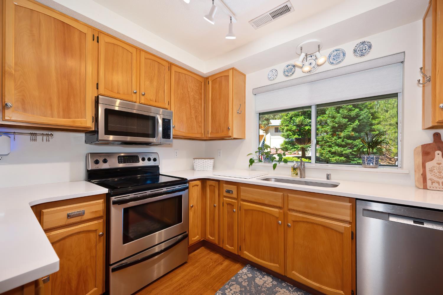 800 Darlington Avenue