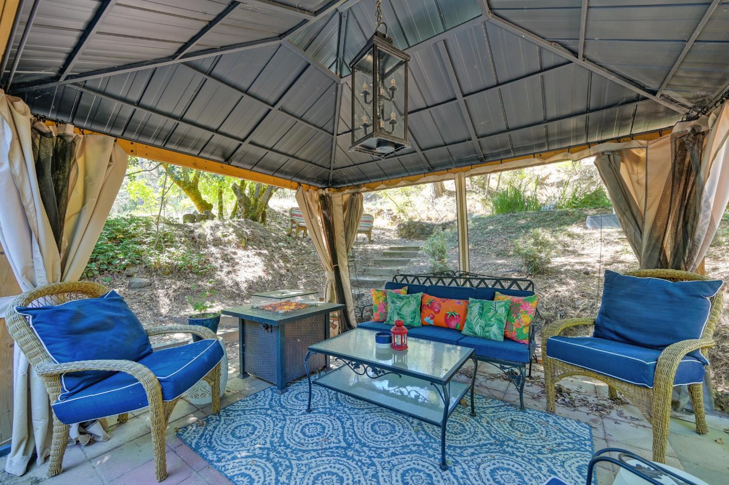 800 Darlington Avenue