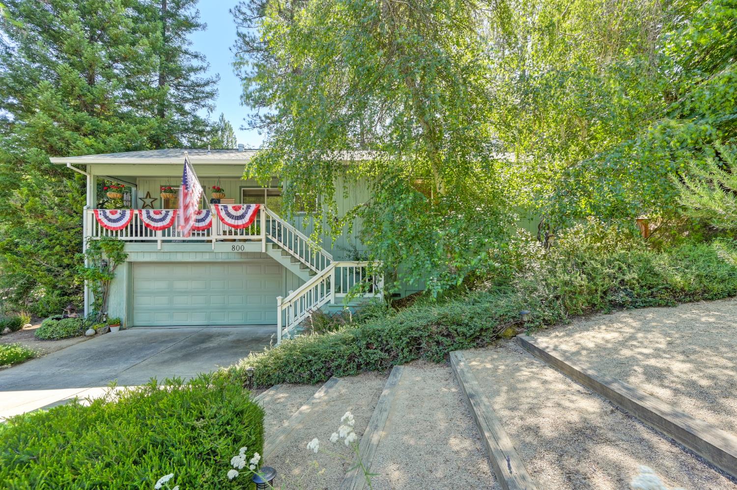 800 Darlington Avenue