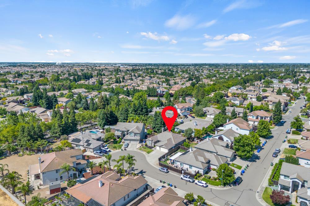 9688 Pasture Rose Court