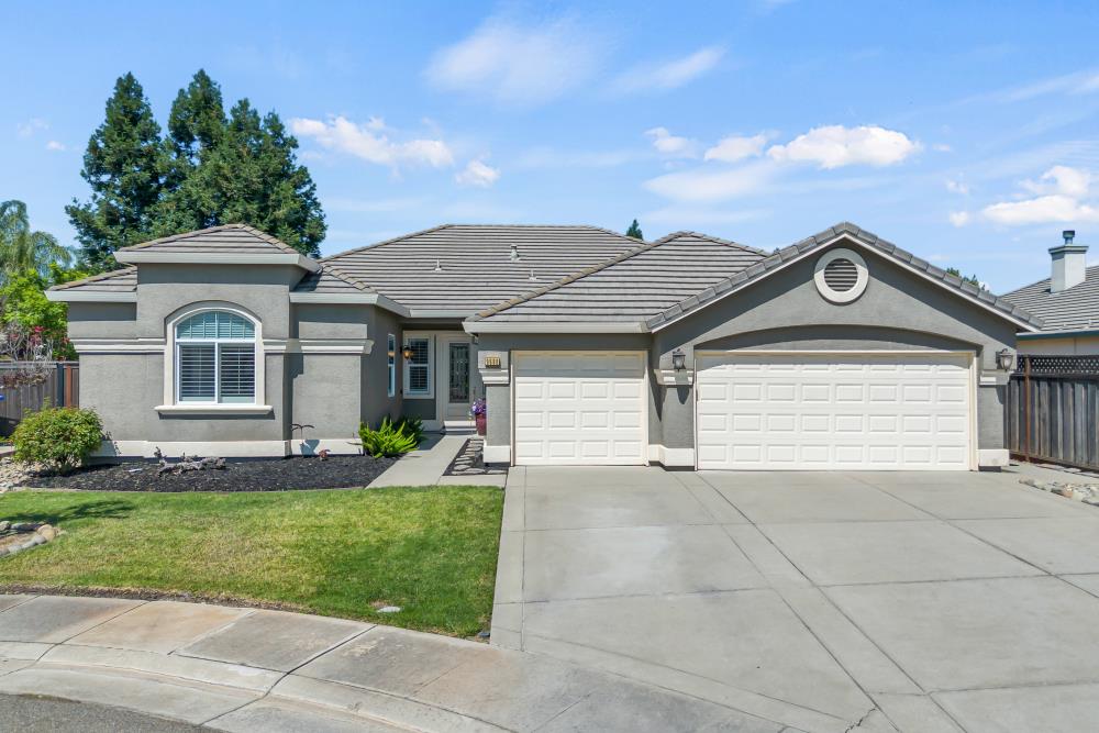 9688 Pasture Rose Court