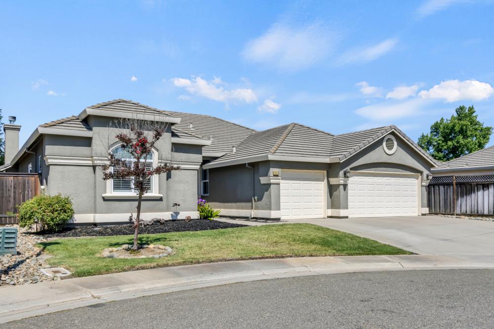 9688 Pasture Rose Court