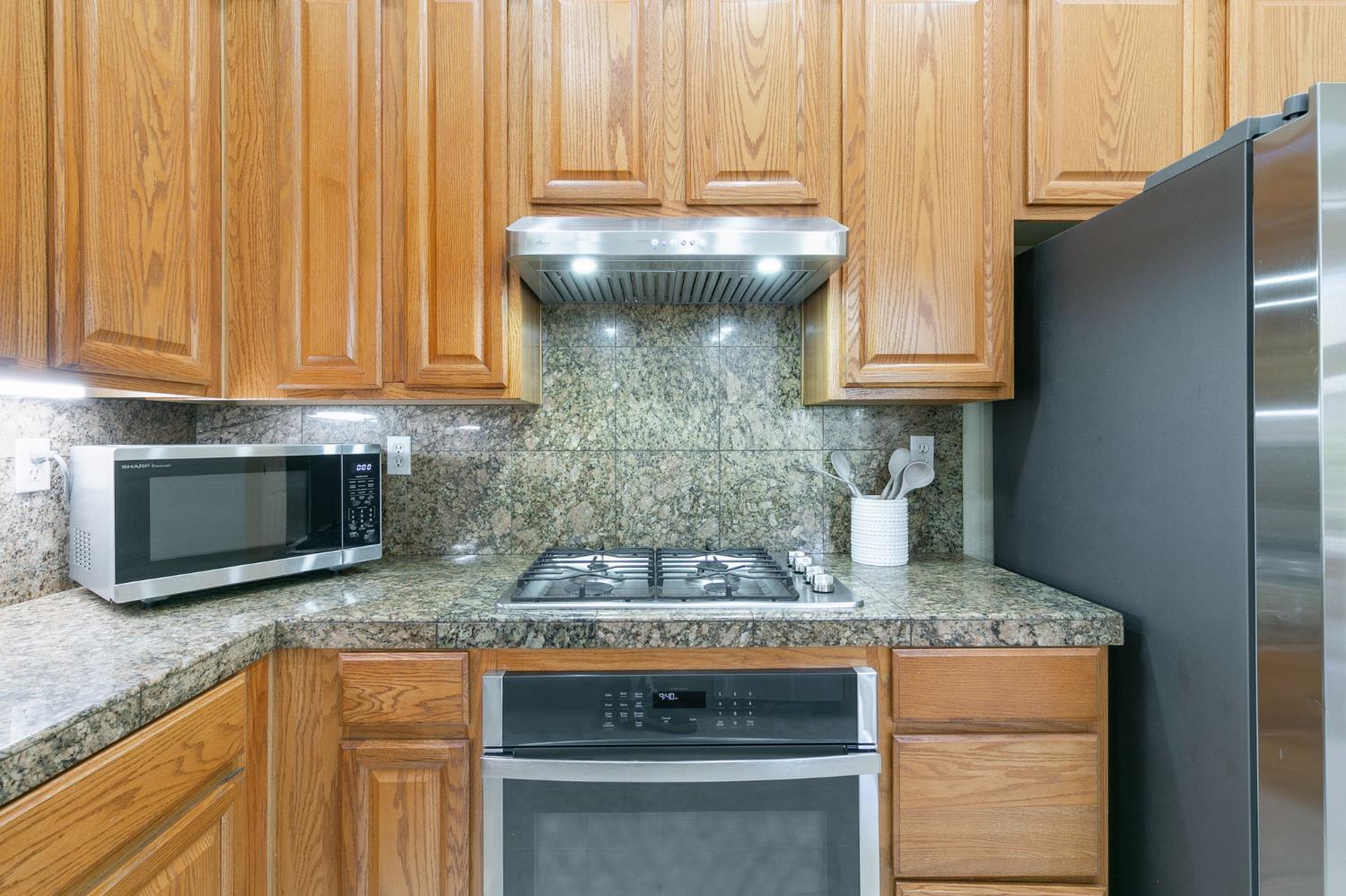 1120 Kingfisher Circle