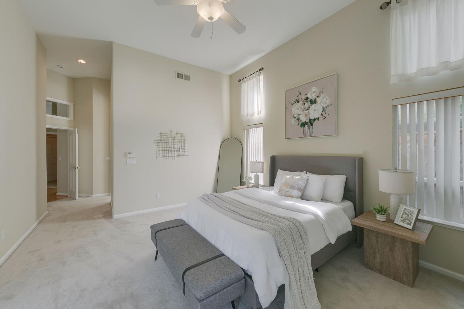 1120 Kingfisher Circle