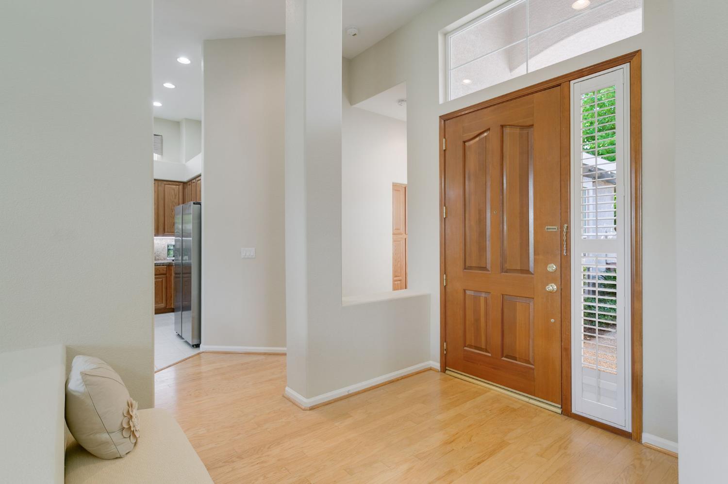 1120 Kingfisher Circle