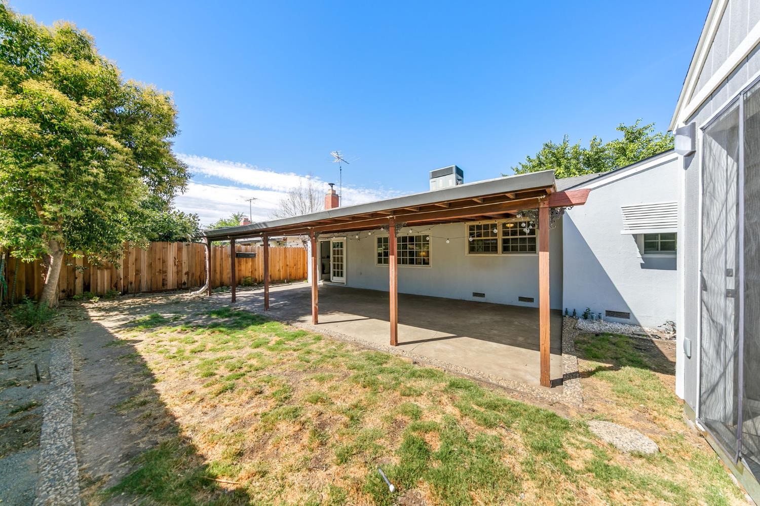 2344 Glenfaire Drive