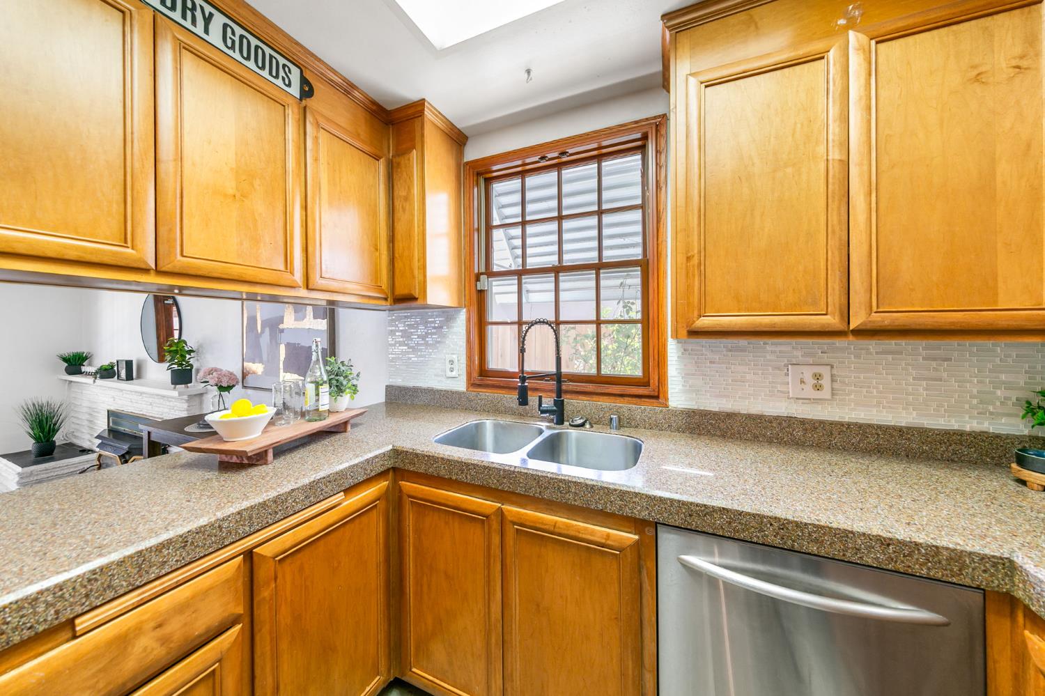 2344 Glenfaire Drive