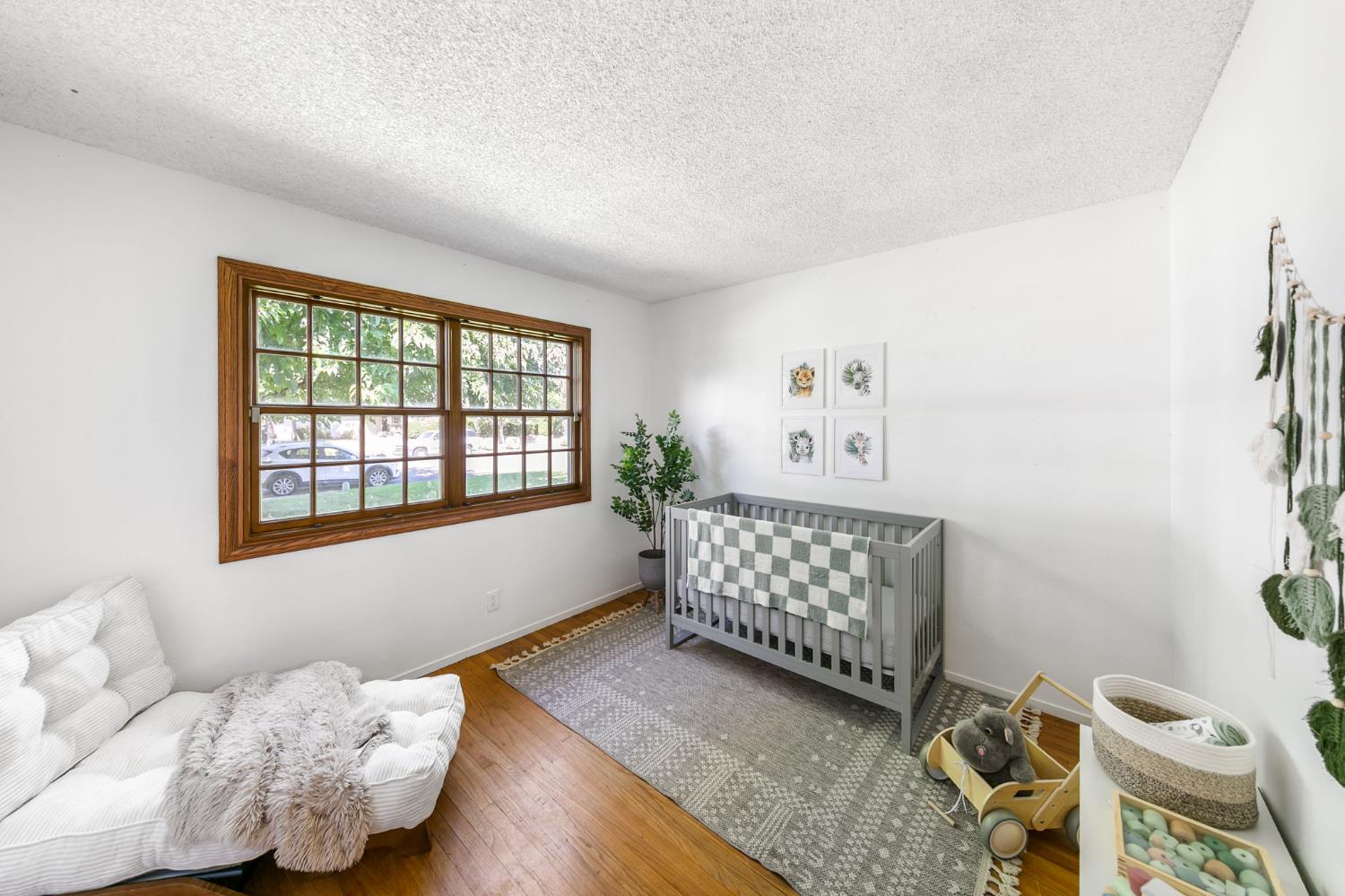 2344 Glenfaire Drive