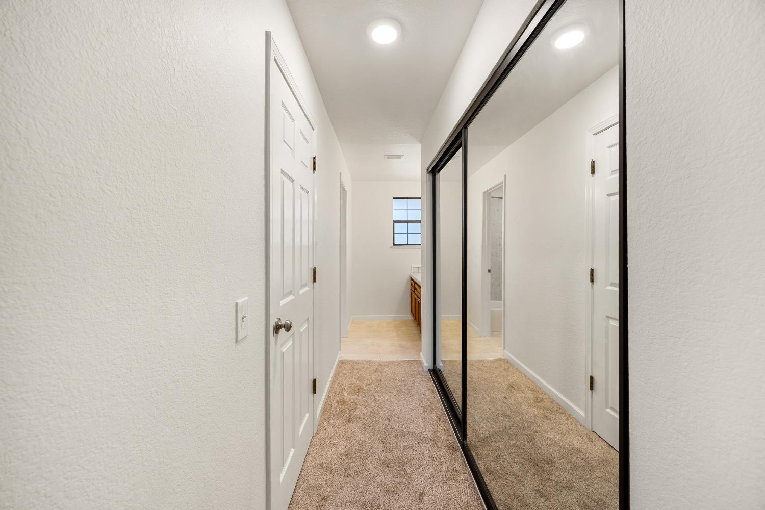 5640 Verner Oak Court 2