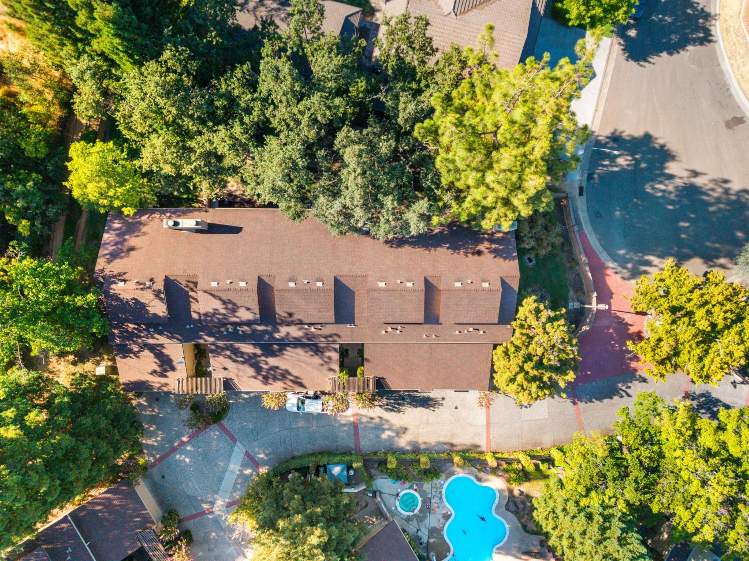 5640 Verner Oak Court 2