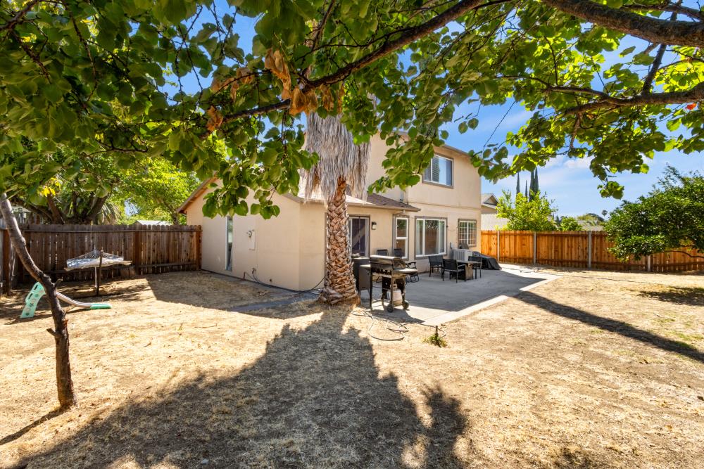 7109 Roca Way