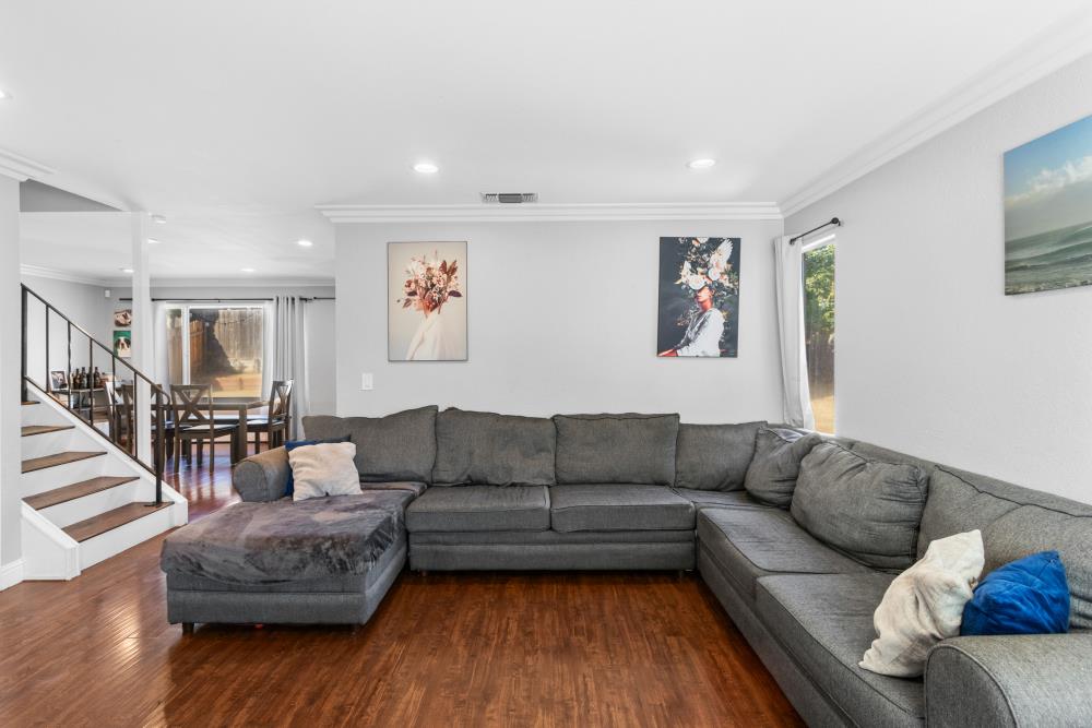 7109 Roca Way