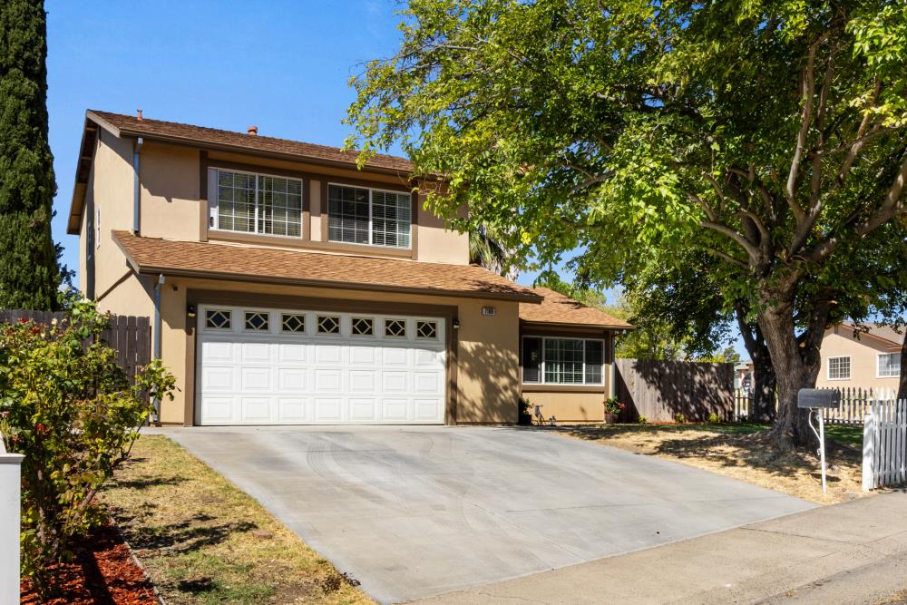 7109 Roca Way