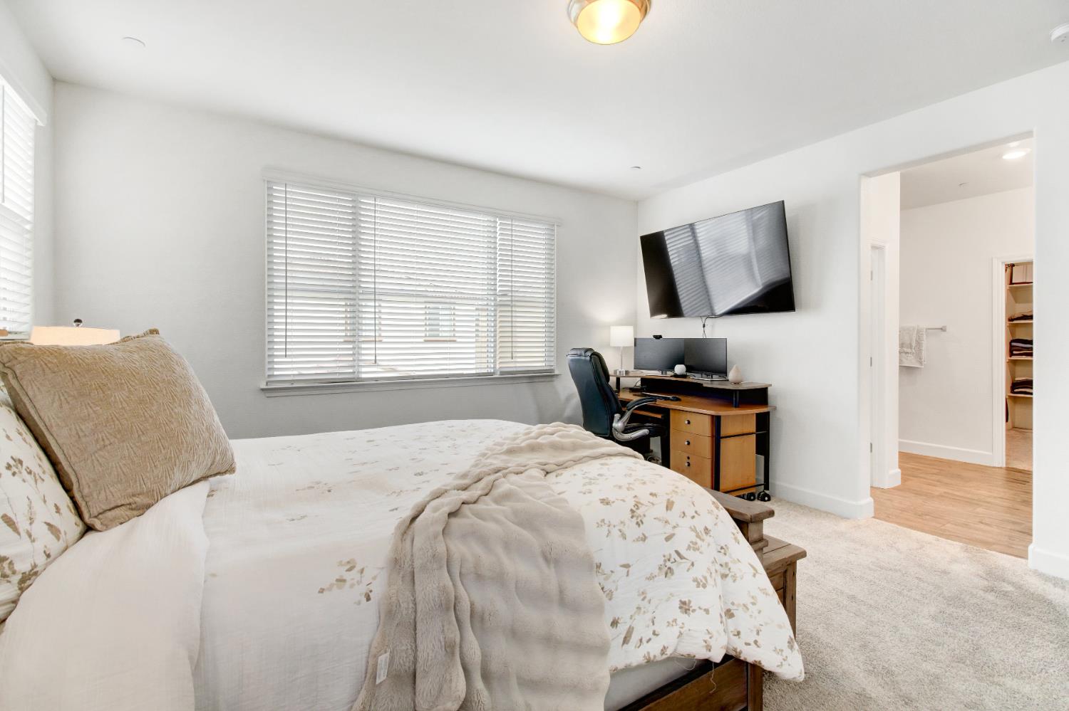 1049 Silverwire Street