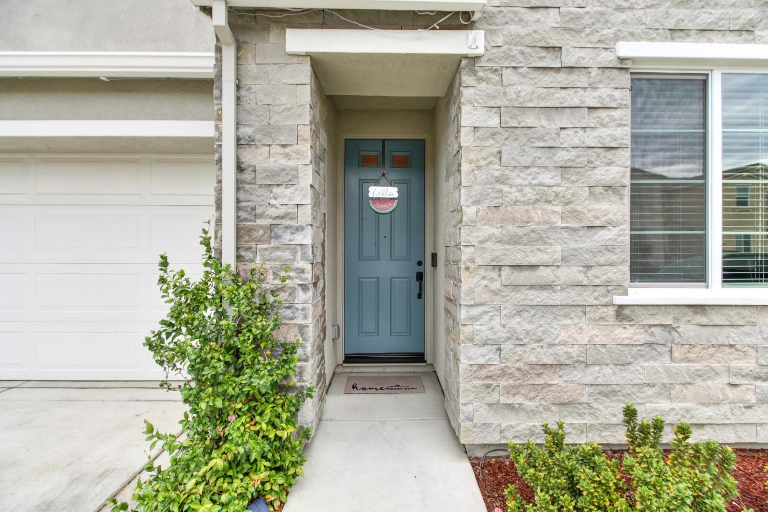 1049 Silverwire Street