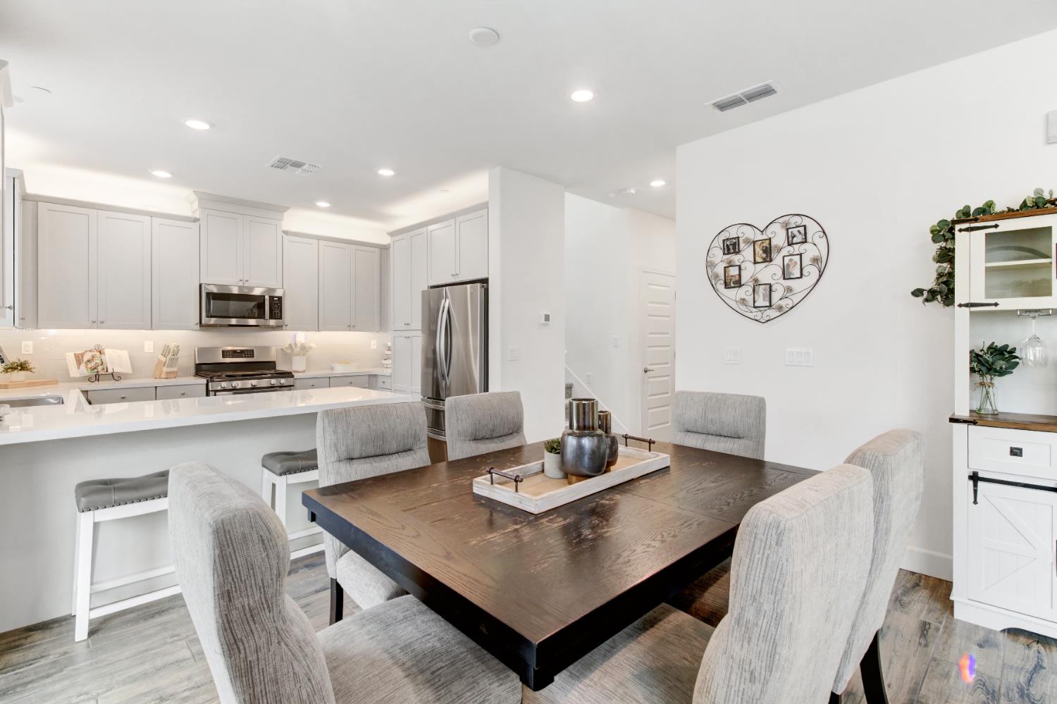 1049 Silverwire Street