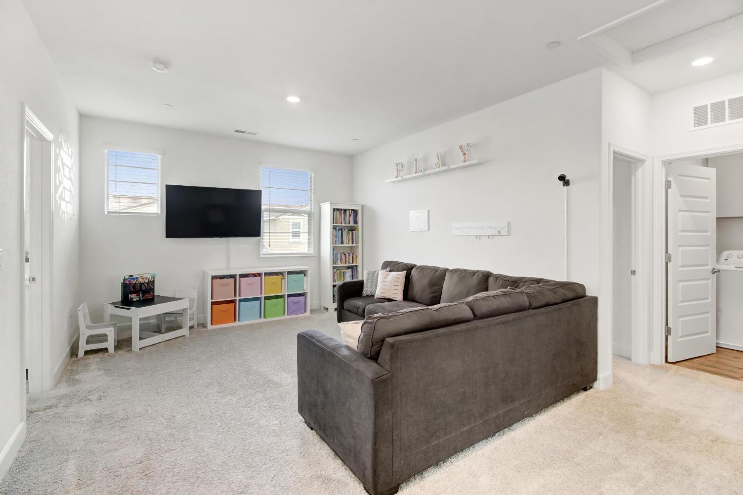 1049 Silverwire Street