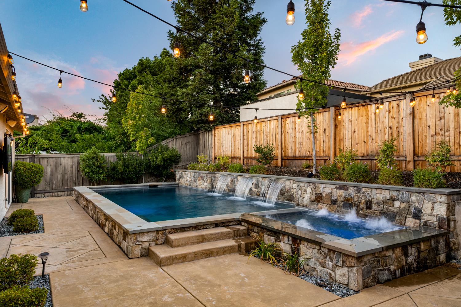 6676 Rose Bridge Drive