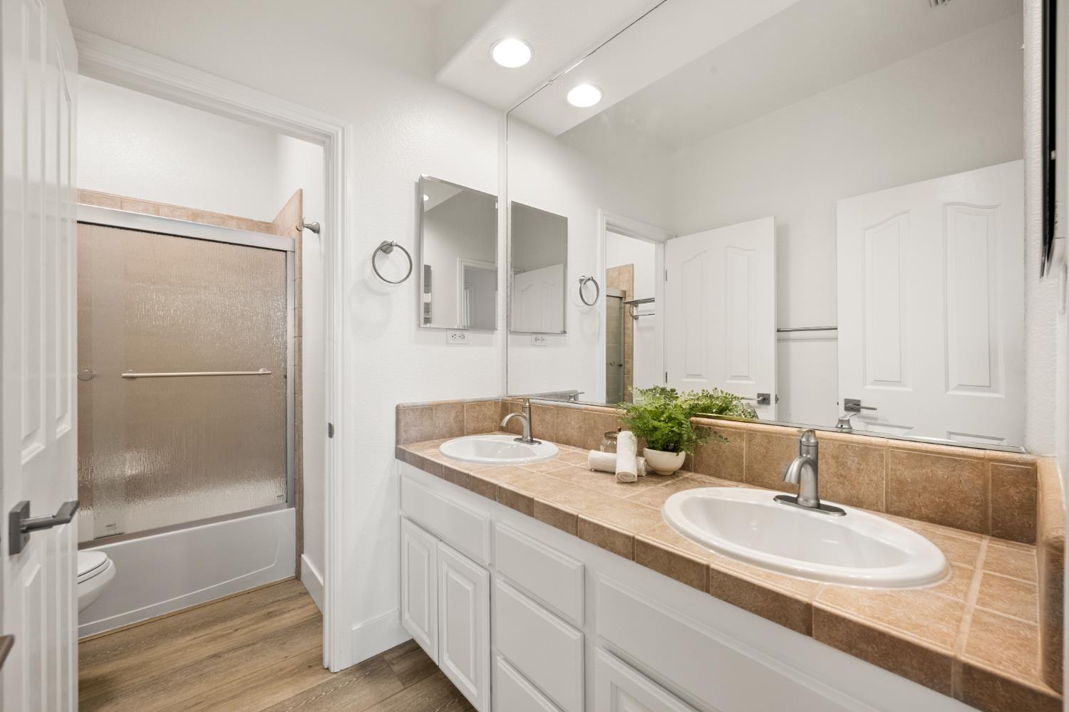 6676 Rose Bridge Drive