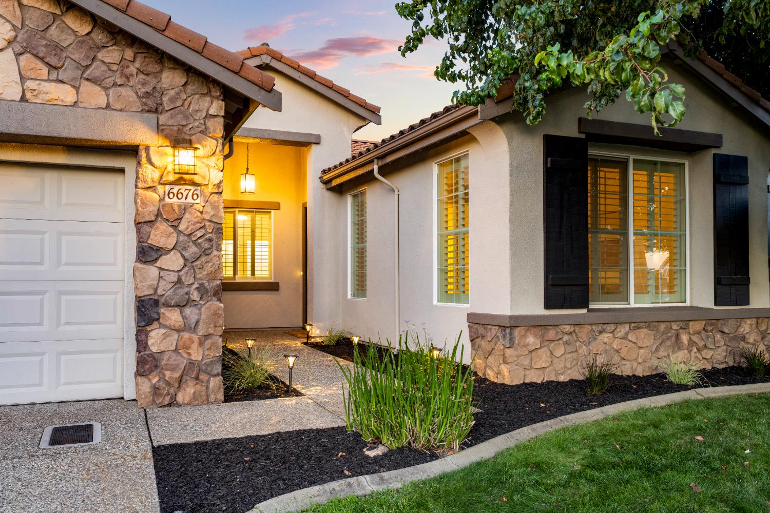 6676 Rose Bridge Drive