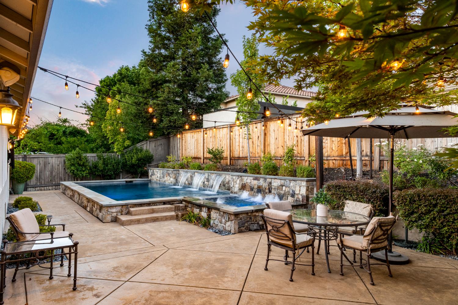 6676 Rose Bridge Drive