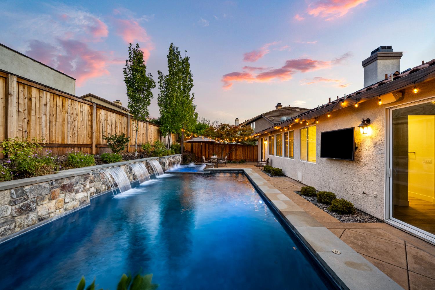 6676 Rose Bridge Drive