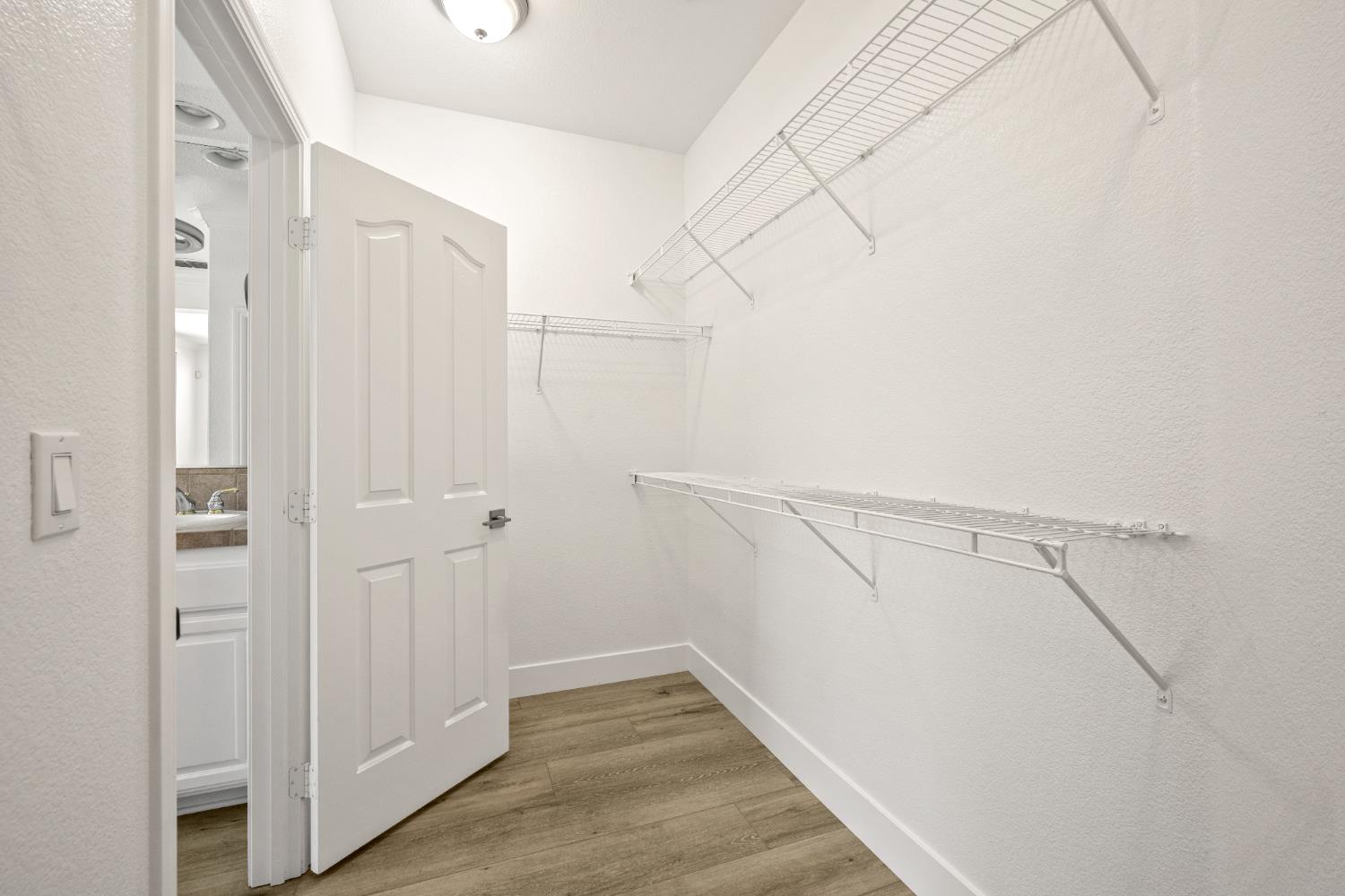 6676 Rose Bridge Drive