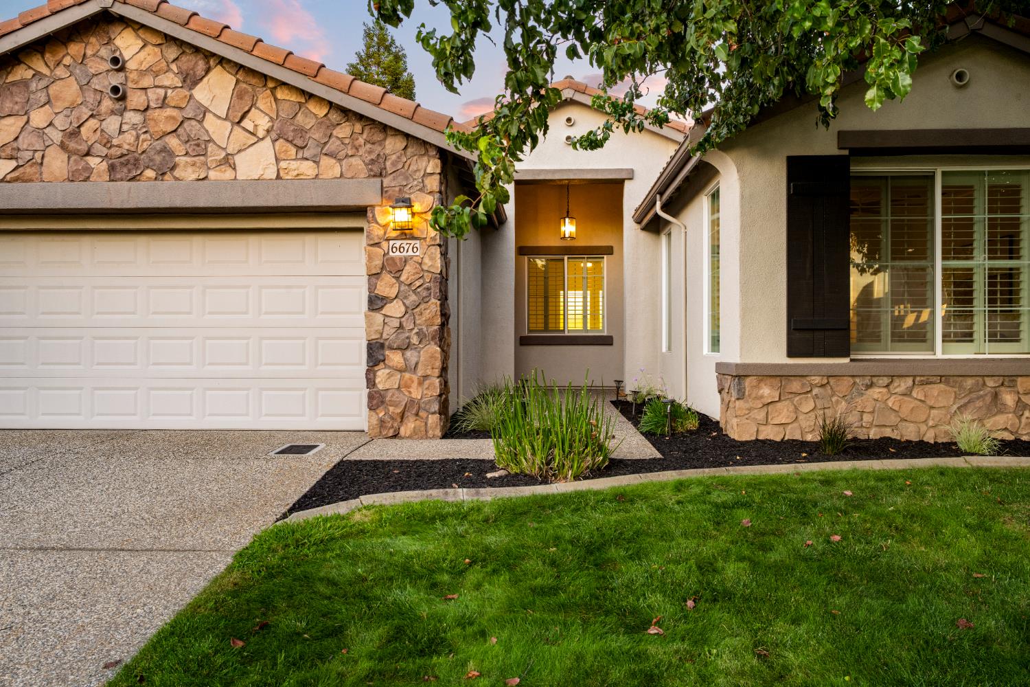 6676 Rose Bridge Drive