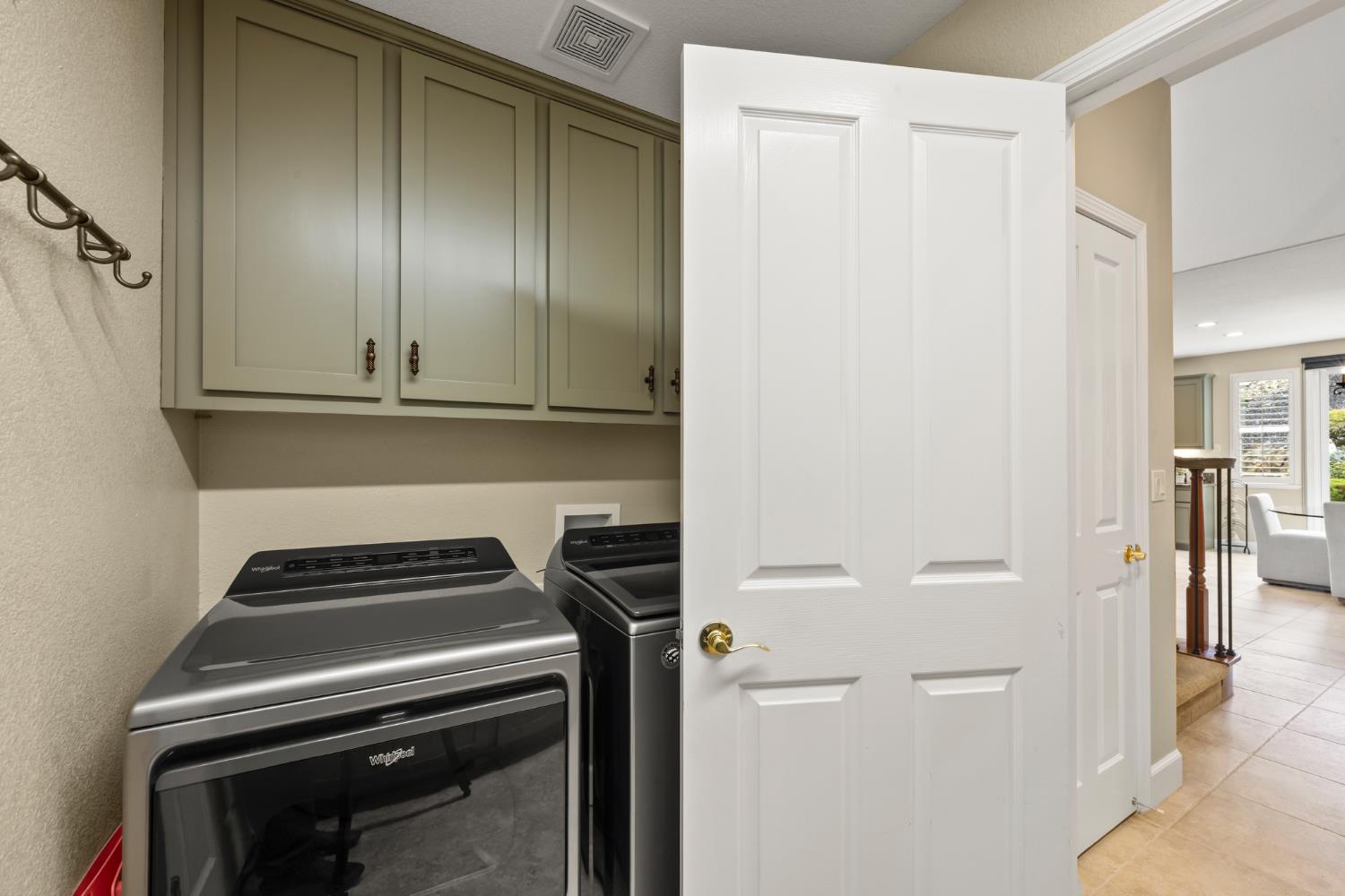 4085 Morningview Way