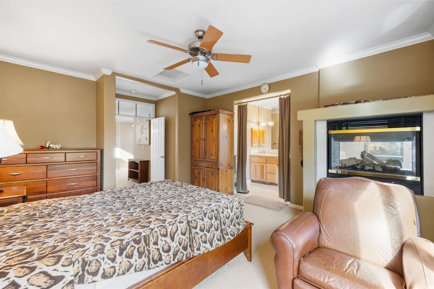 2736 Via Villaggio