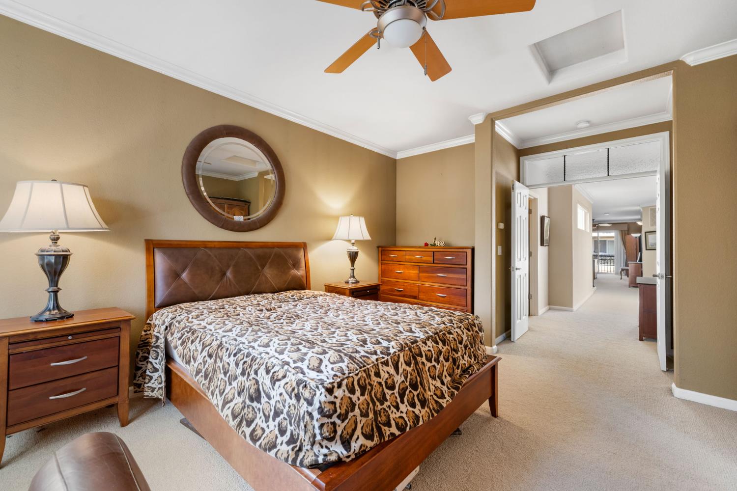 2736 Via Villaggio