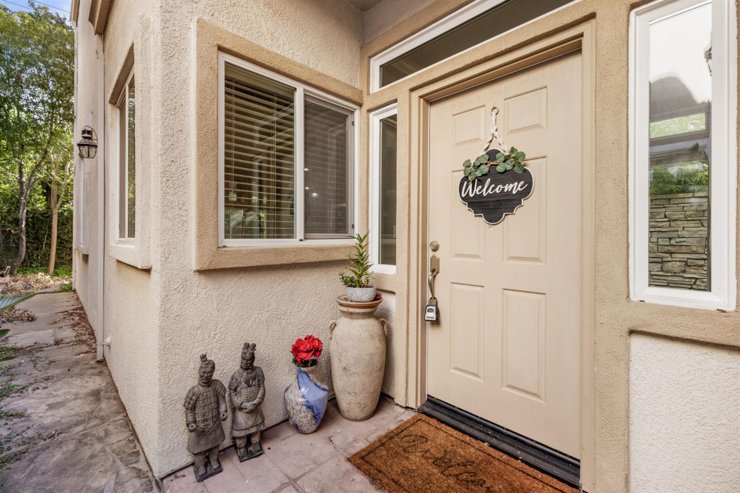 2736 Via Villaggio